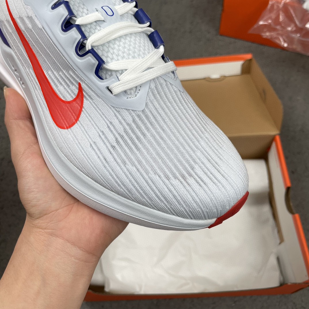 Nike Zoom Winflo 9 登月 白红蓝 低筒 减震防滑 运动鞋 跑步鞋 男鞋 女鞋 DD6203-006
