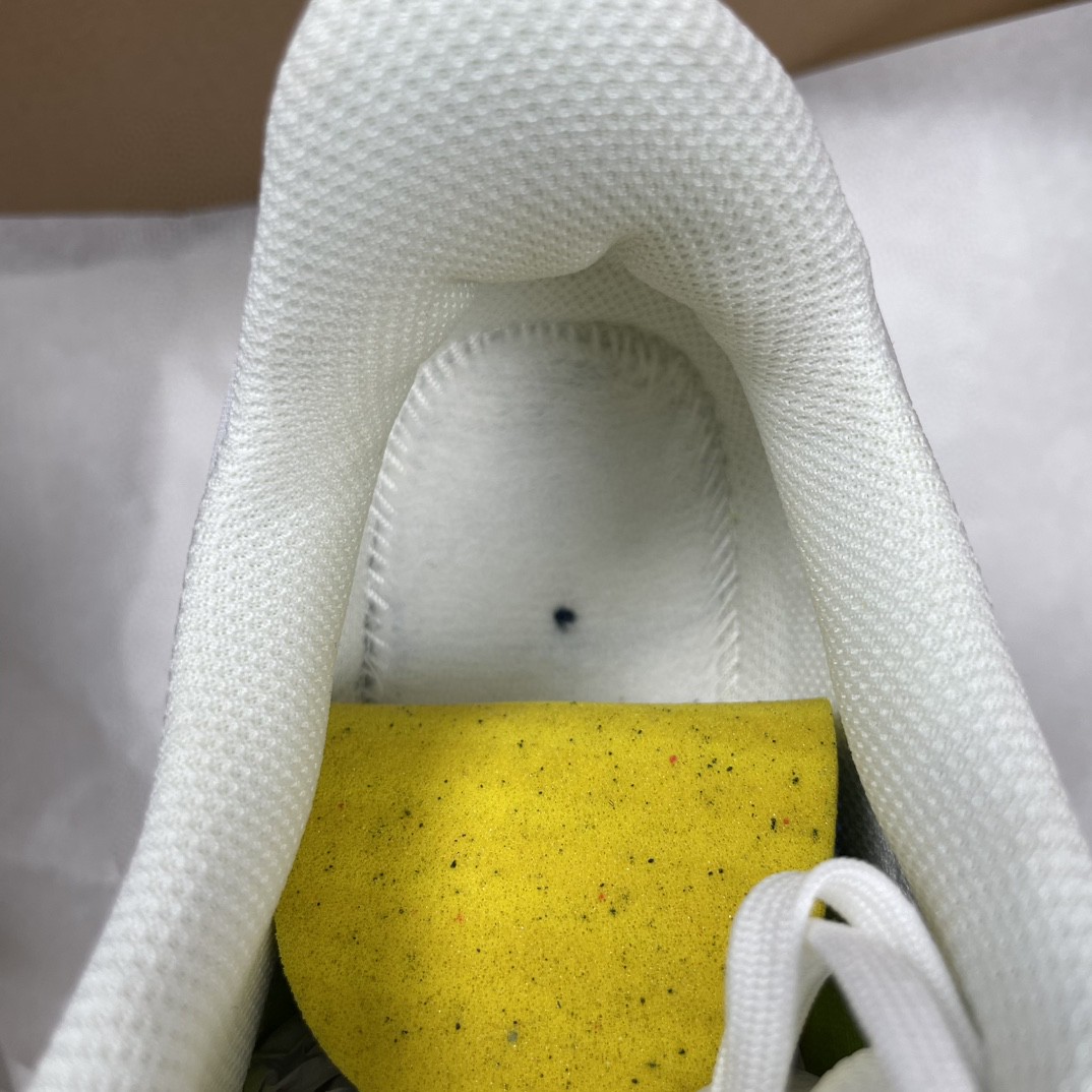 Nike Zoom Winflo 9 登月 白红 低筒 减震防滑 运动鞋 跑步鞋 男鞋 女鞋 DX3355-100