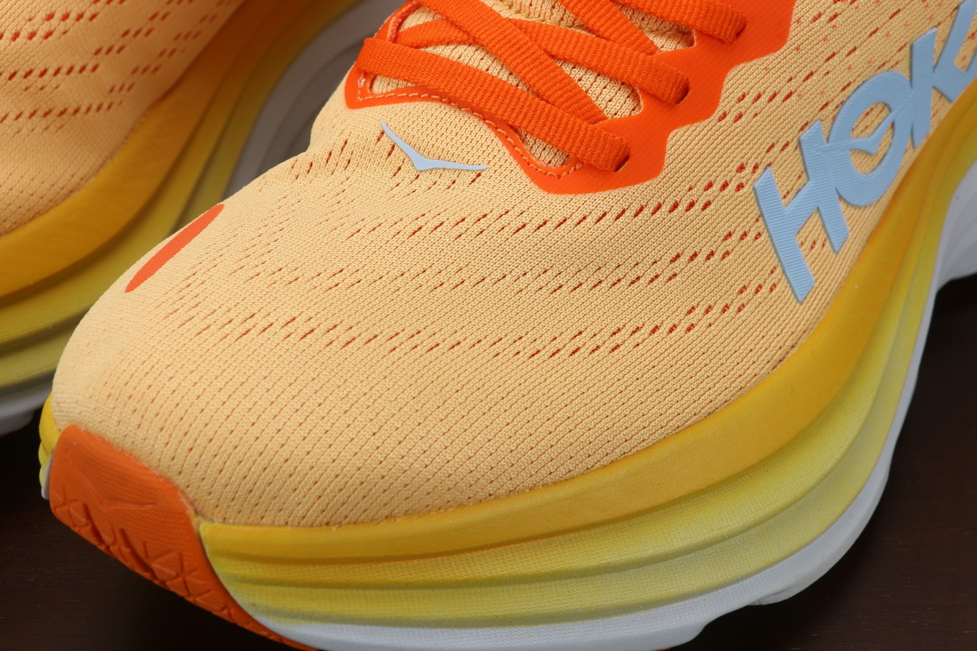 HOKA ONE ONE Bondi 8 邦代8 橙色 低筒 户外鞋 运动鞋 跑步鞋 跑鞋 男鞋 1123202-PBAY