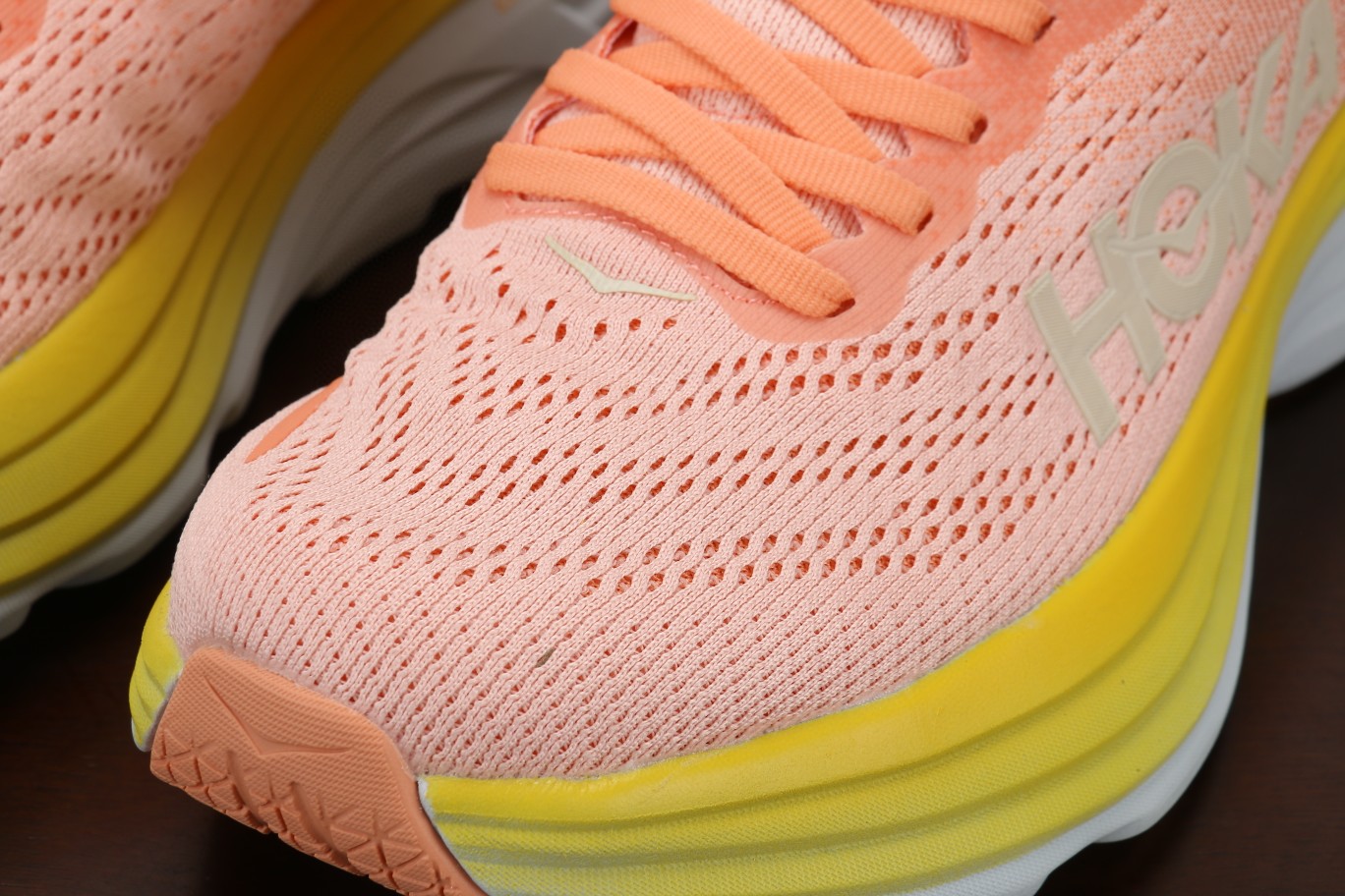 HOKA ONE ONE Bondi 8 邦代8 橙黄色 低筒 运动鞋 跑步鞋 跑鞋 男鞋 1127952-SCPP