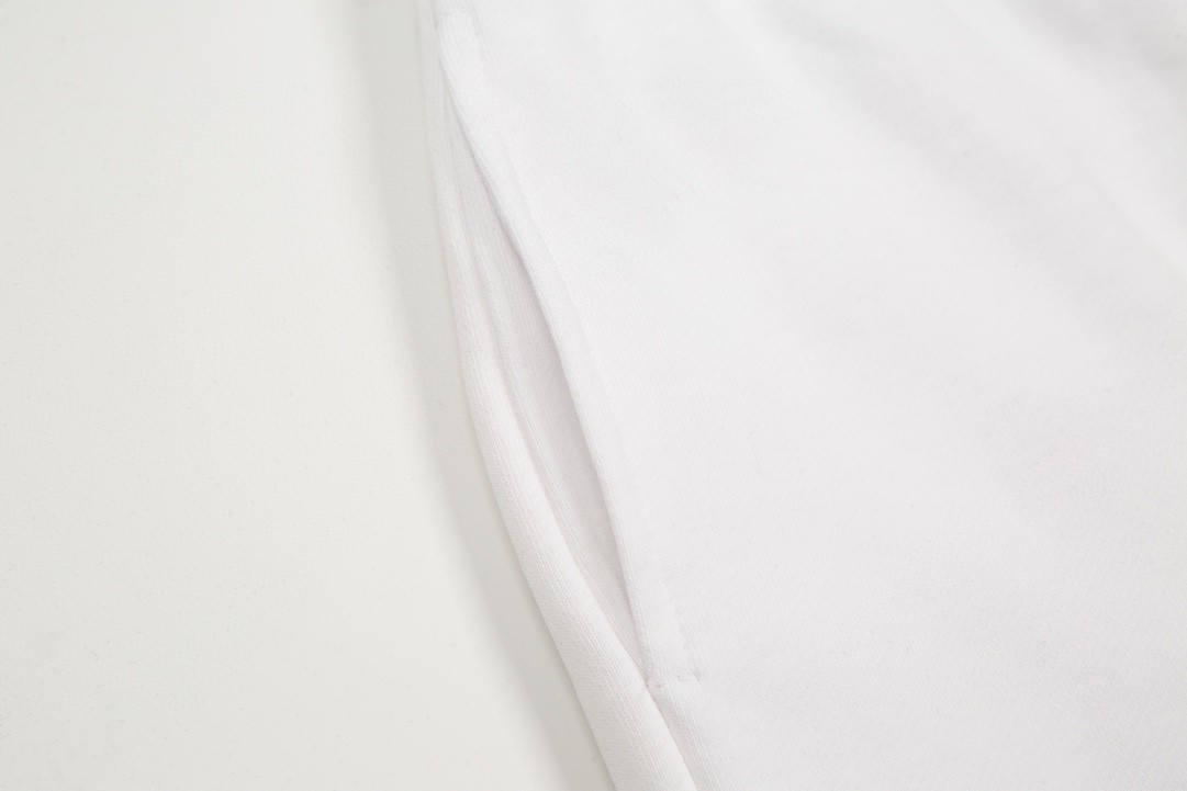 CELINE 赛琳 字母logo 卫裤 白色 休闲裤 运动裤 短裤 男女同款