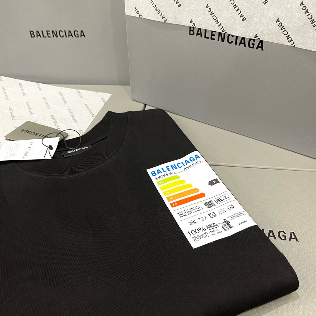 Balenciaga 巴黎世家 胸口冰箱贴标签图案 黑色 短袖 T 恤 圆领 夏季 男女同款 