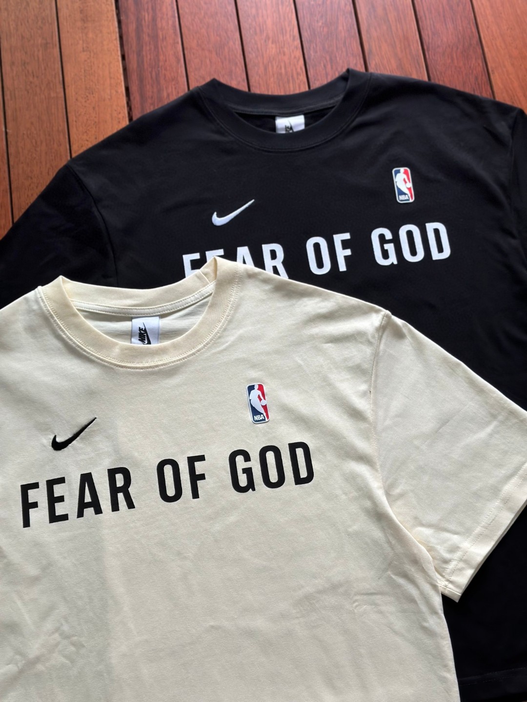 Nike Fear of God NBA 三方联名 FOG 字母印花 短袖 黑色 杏色 白色 卡其色 T恤 圆领 套头 夏款 男女同款 