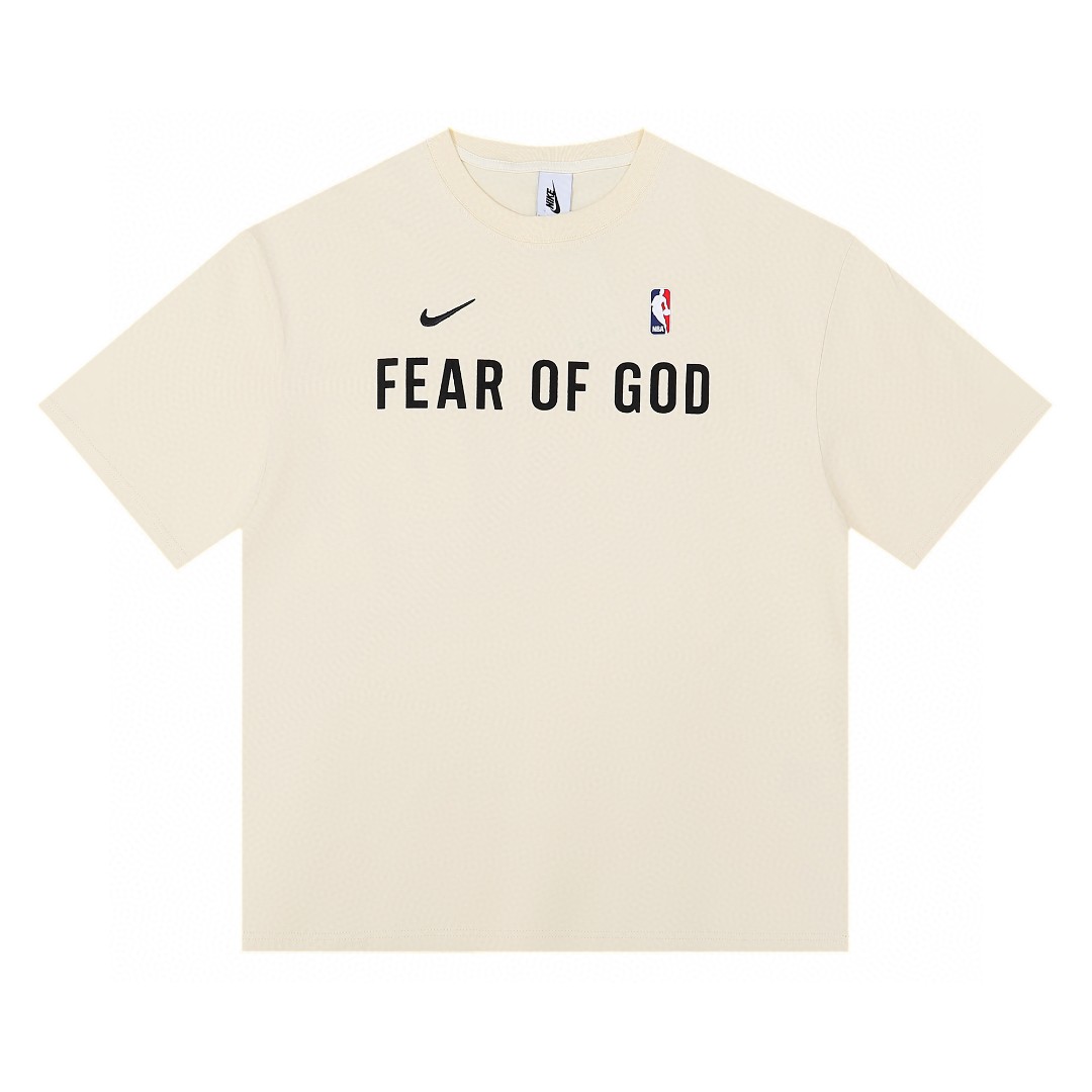 Nike Fear of God NBA 三方联名 FOG 字母印花 短袖 黑色 杏色 白色 卡其色 T恤 圆领 套头 夏款 男女同款 