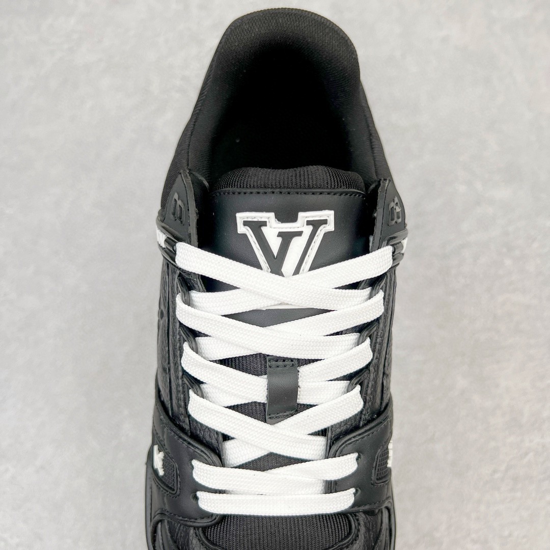 Louis Vuitton 路易威登 Trainer 黑色 低筒 休闲鞋 板鞋 运动鞋 男鞋 女鞋 1AARER