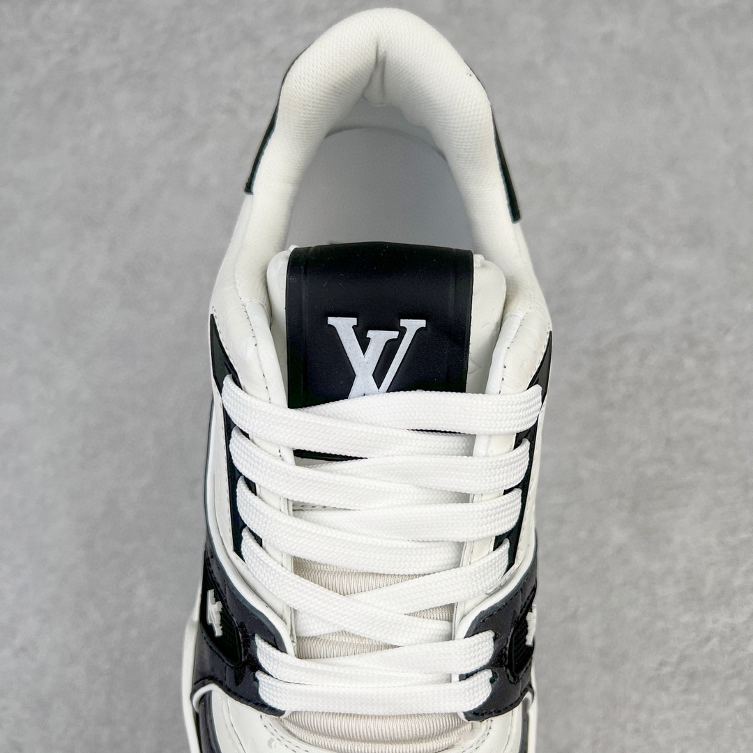 Louis Vuitton 路易威登 Trainer 黑白色 低筒 休闲鞋 板鞋 运动鞋 男鞋 女鞋 1AANED