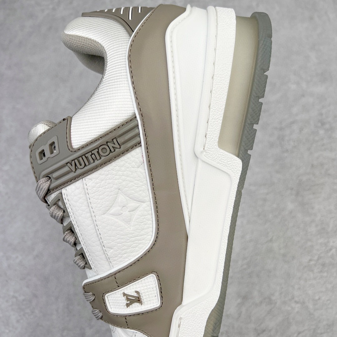 Louis Vuitton 路易威登 Trainer 灰白色 低筒 休闲鞋 板鞋 运动鞋 男鞋 女鞋 1A8KB8
