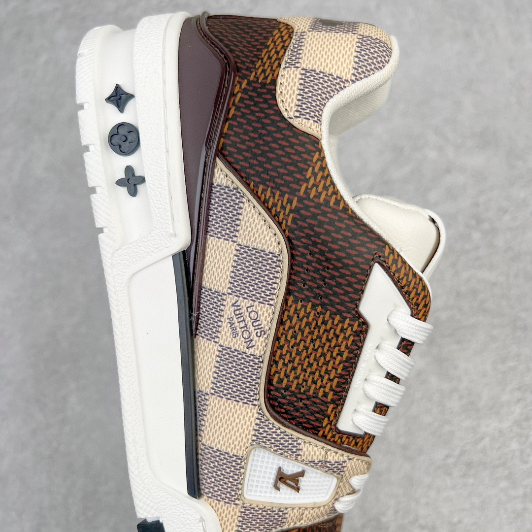 Louis Vuitton 路易威登 Trainer 棋盘格 棕色 低筒 休闲鞋 板鞋 运动鞋 男鞋 女鞋 1AAST3