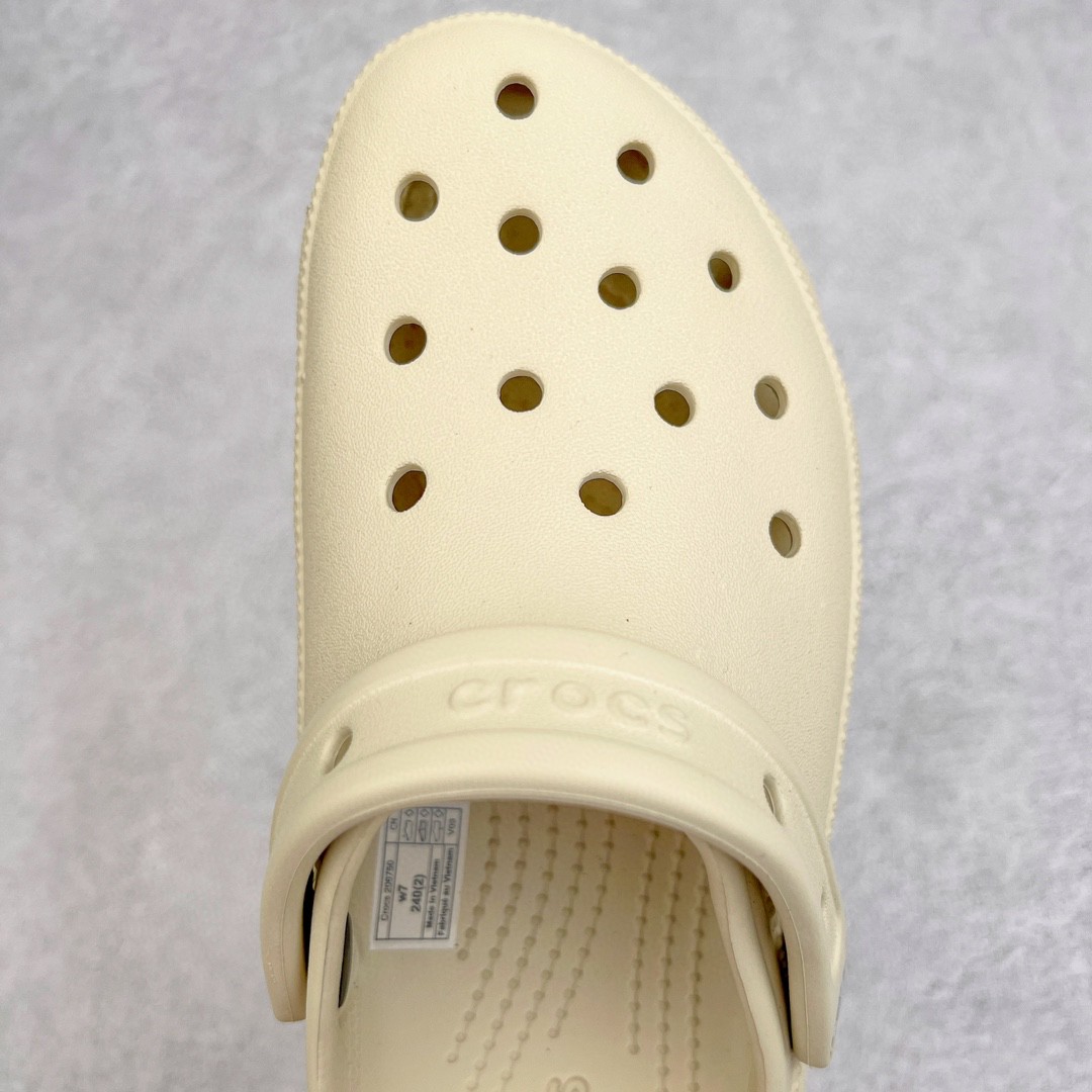 Crocs Classic clog 卡骆驰 云朵沙滩 米色 洞洞鞋 凉鞋 室内外 拖鞋 沙滩鞋 女款 208590-108