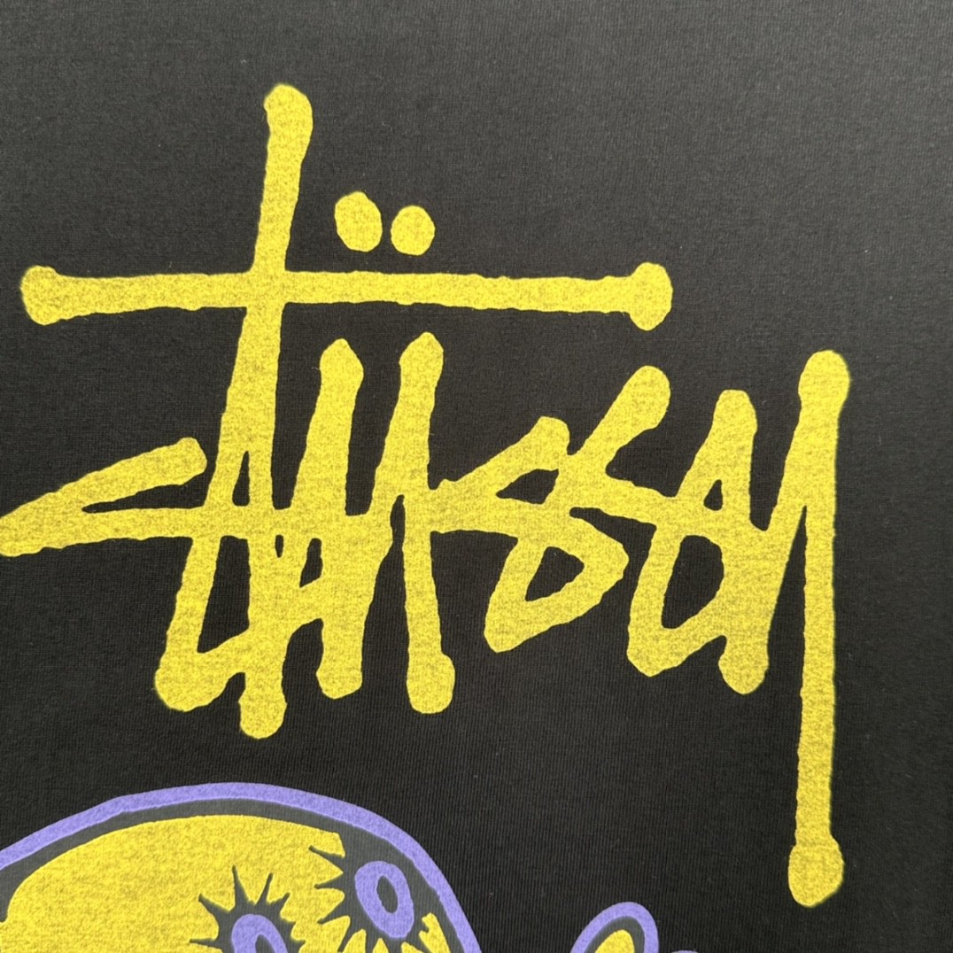 Stussy SS23 Dollie Pigment Dyed Tee 图案印花 黑色 短袖 圆领 套头 T 恤 夏季 男女同款 1904912