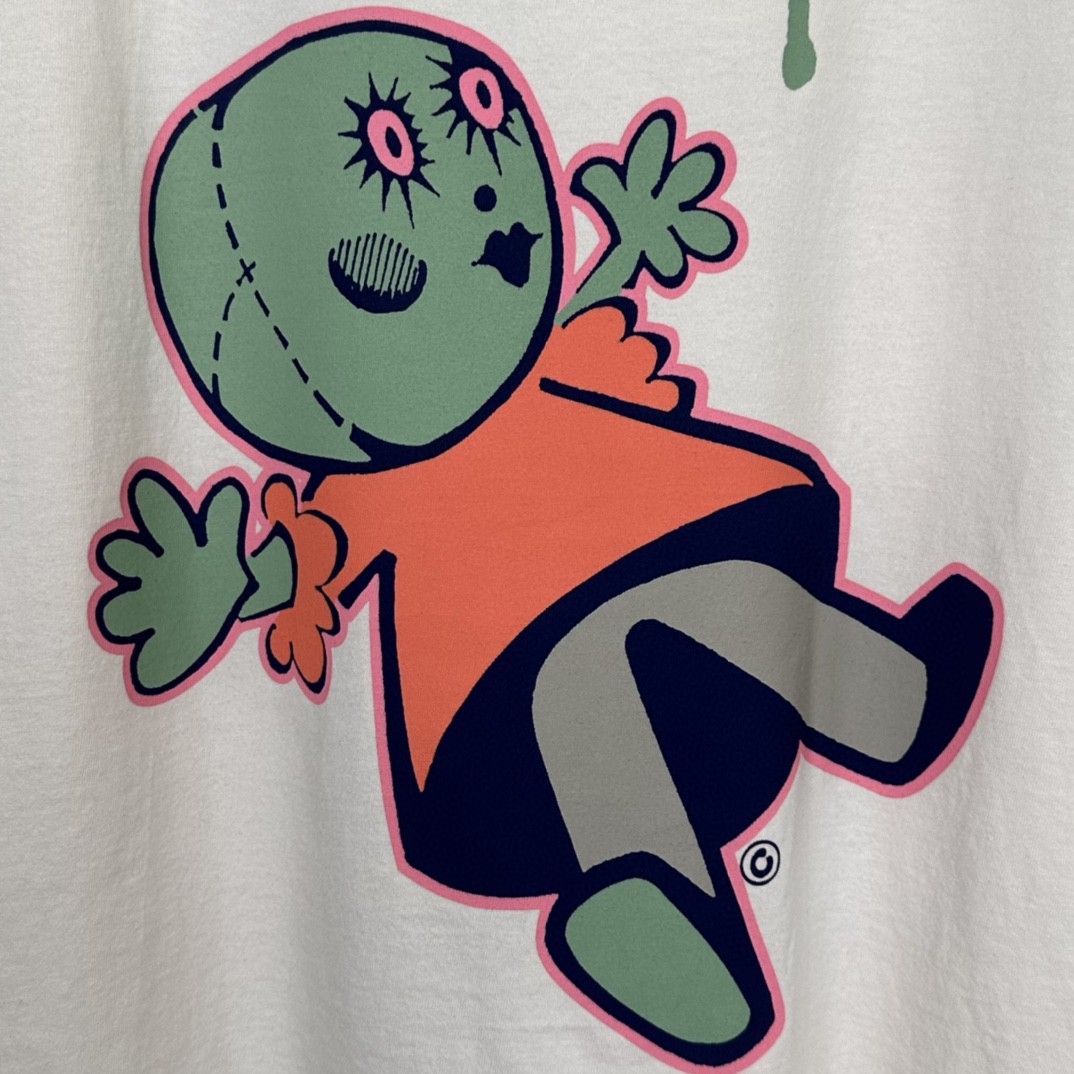 Stussy SS23 Dollie Pigment Dyed Tee 图案印花 白色 短袖 圆领 套头 T 恤 夏季 男女同款 1904912