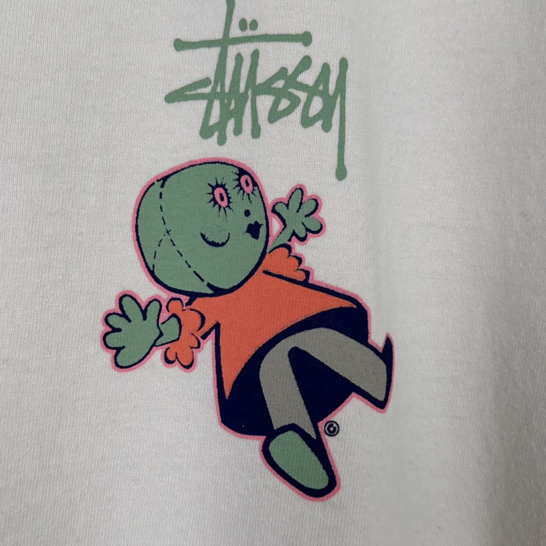 Stussy SS23 Dollie Pigment Dyed Tee 图案印花 白色 短袖 圆领 套头 T 恤 夏季 男女同款 1904912