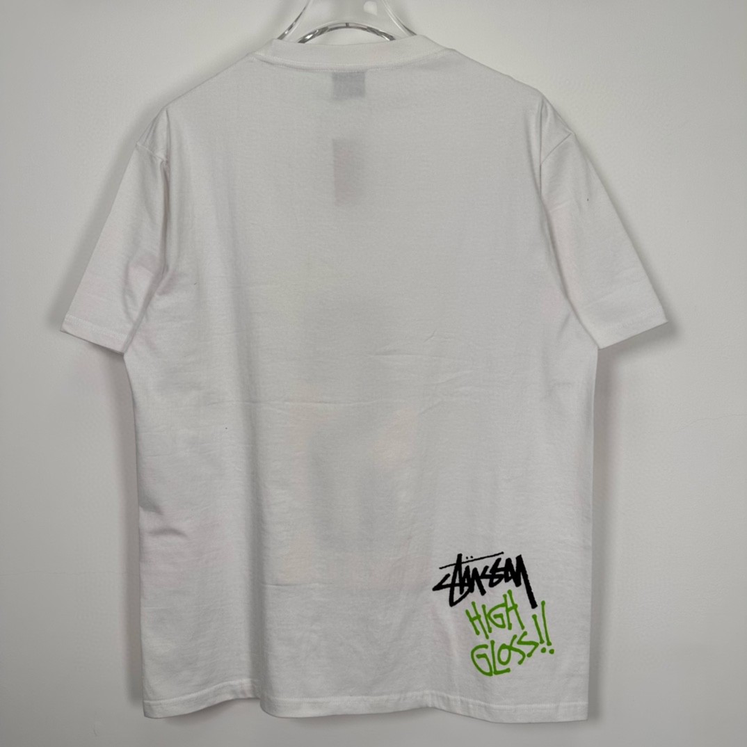 Stussy 手绘喷漆罐印花 白色 短袖 圆领 套头 T 恤 夏季 男女同款 1904905