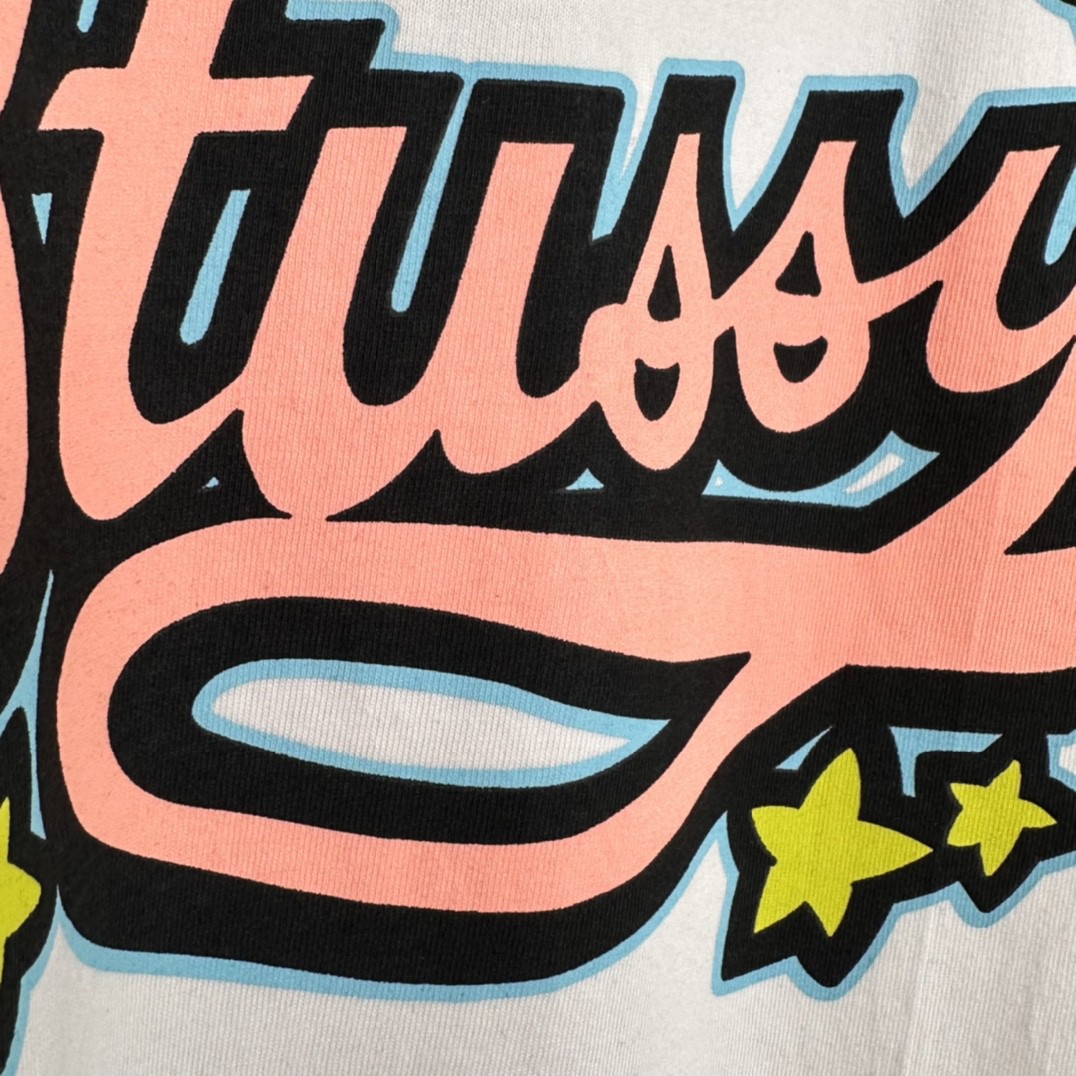 Stussy SS23 Hawaii Trip 系列纯色星星 Logo 印花 白色 短袖 圆领 套头 T 恤 夏季 男女同款 1904967