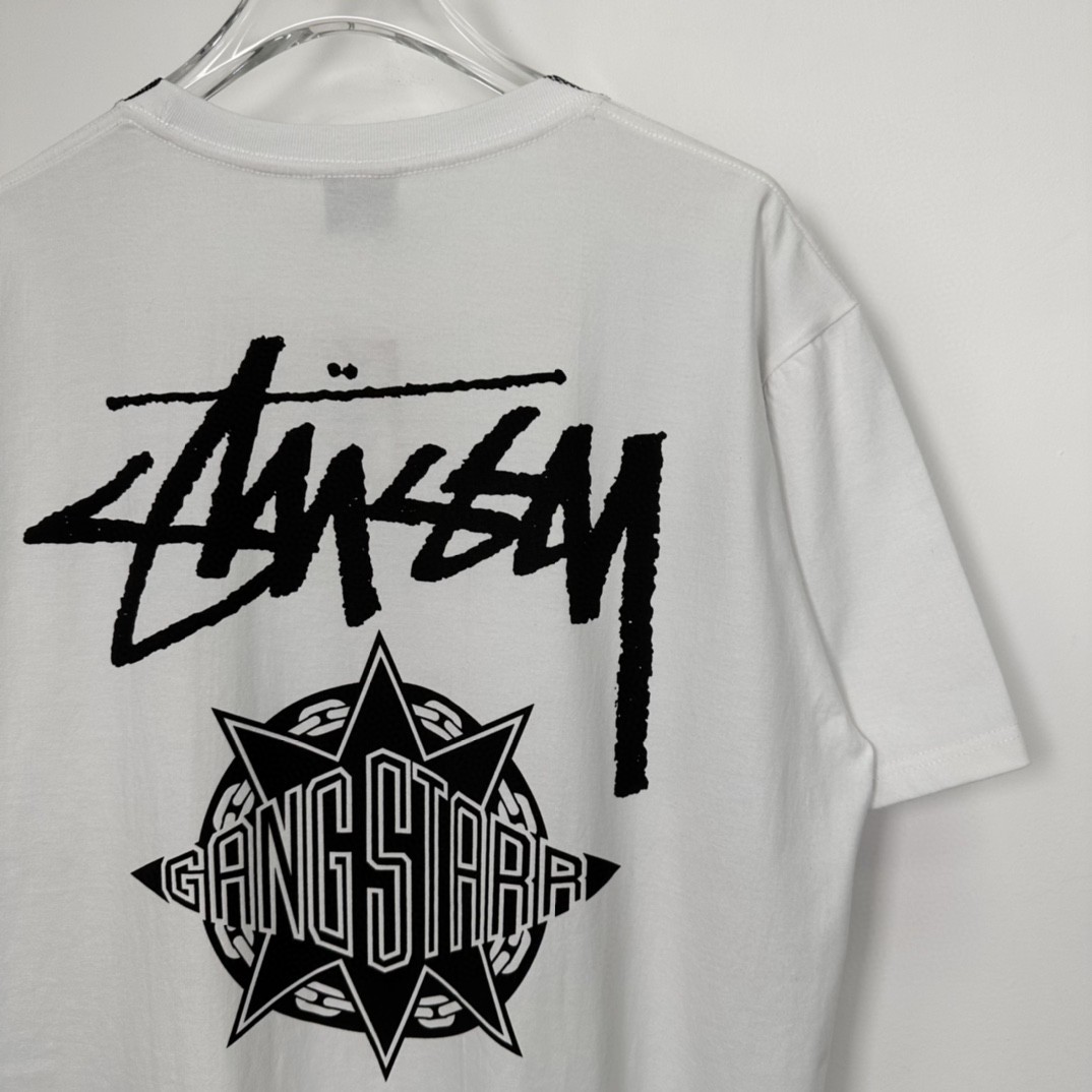 Stussy GANG STARR 联名款 SS23人物字母印花 白色 短袖 圆领 套头 T 恤 夏季 男女同款 3903844