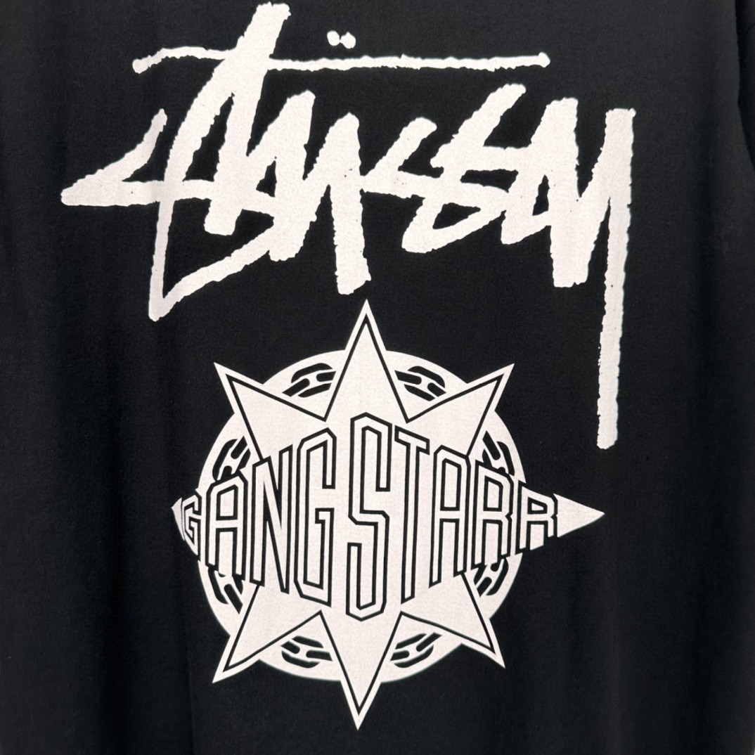 Stussy GANG STARR 联名款 人物字母印花 黑色 短袖 圆领 套头 T 恤 夏季 男女同款 3903845
