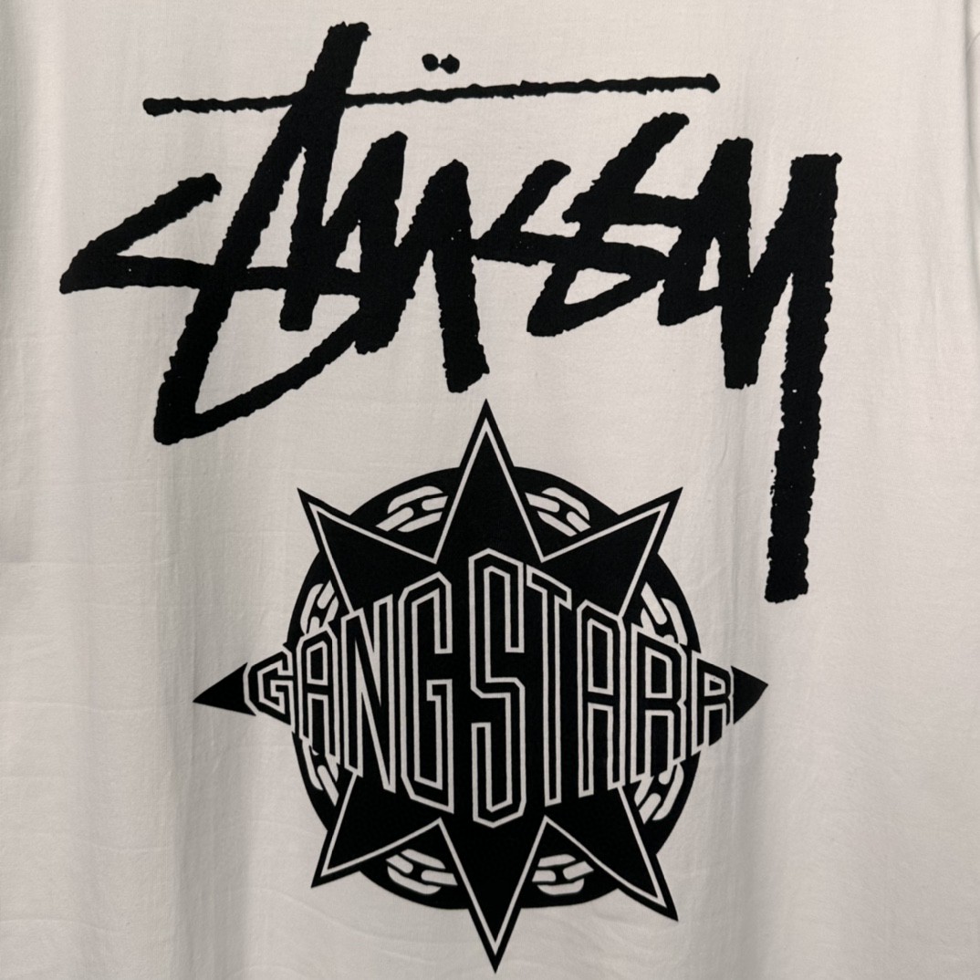 Stussy GANG STARR 联名款 人物字母印花 白色 短袖 圆领 套头 T 恤 夏季 男女同款 3903845