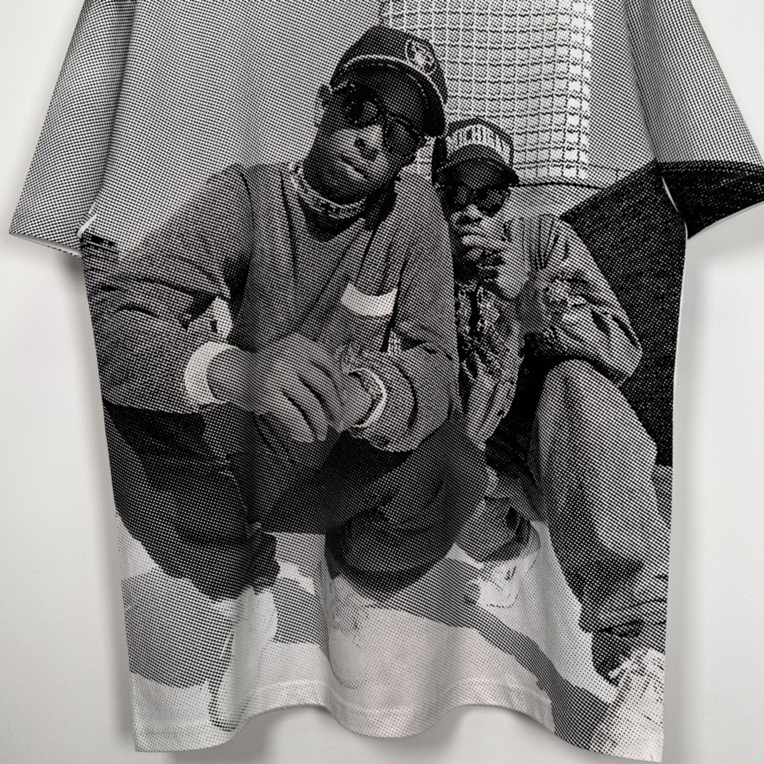 Stussy GANG STARR 联名款 SS23人物字母印花 白色 短袖 圆领 套头 T 恤 夏季 男女同款 3903844