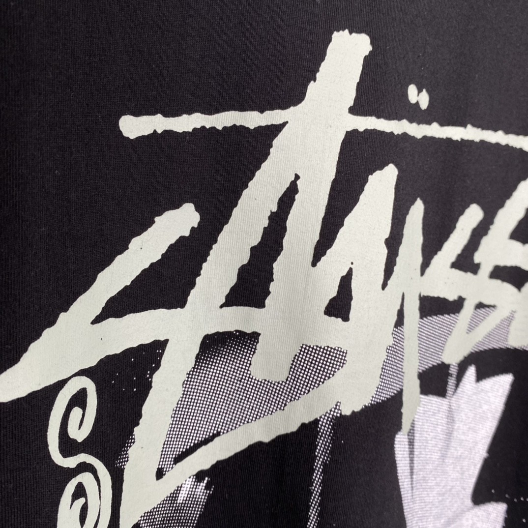 Stussy 字母印花图案 黑色 短袖 圆领 套头 T 恤 夏季 男女同款 1904876