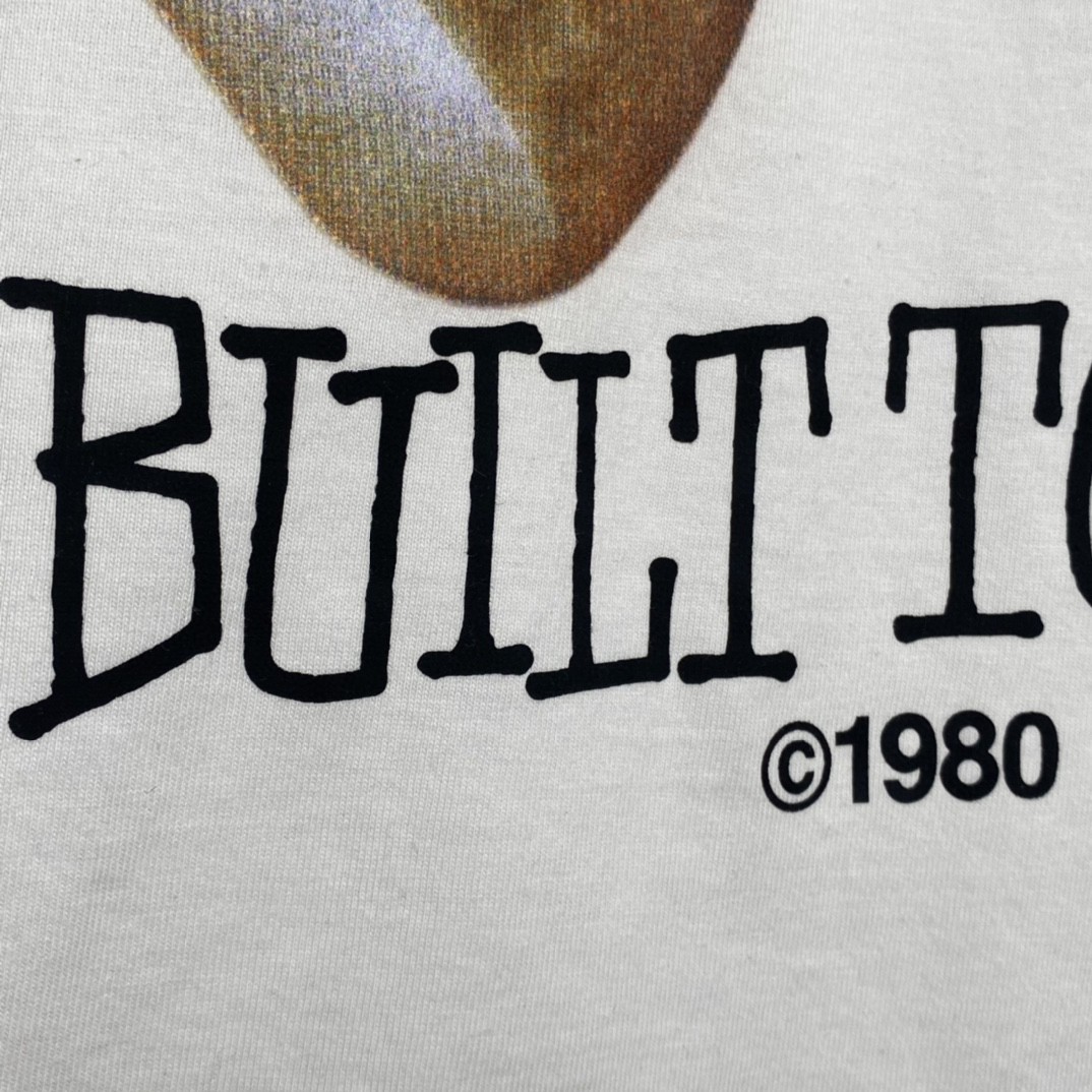 Stussy FW22 Built Tough Tee 草写 logo 小熊图案印花 白色 短袖 圆领 套头 T 恤 夏季 男女同款 