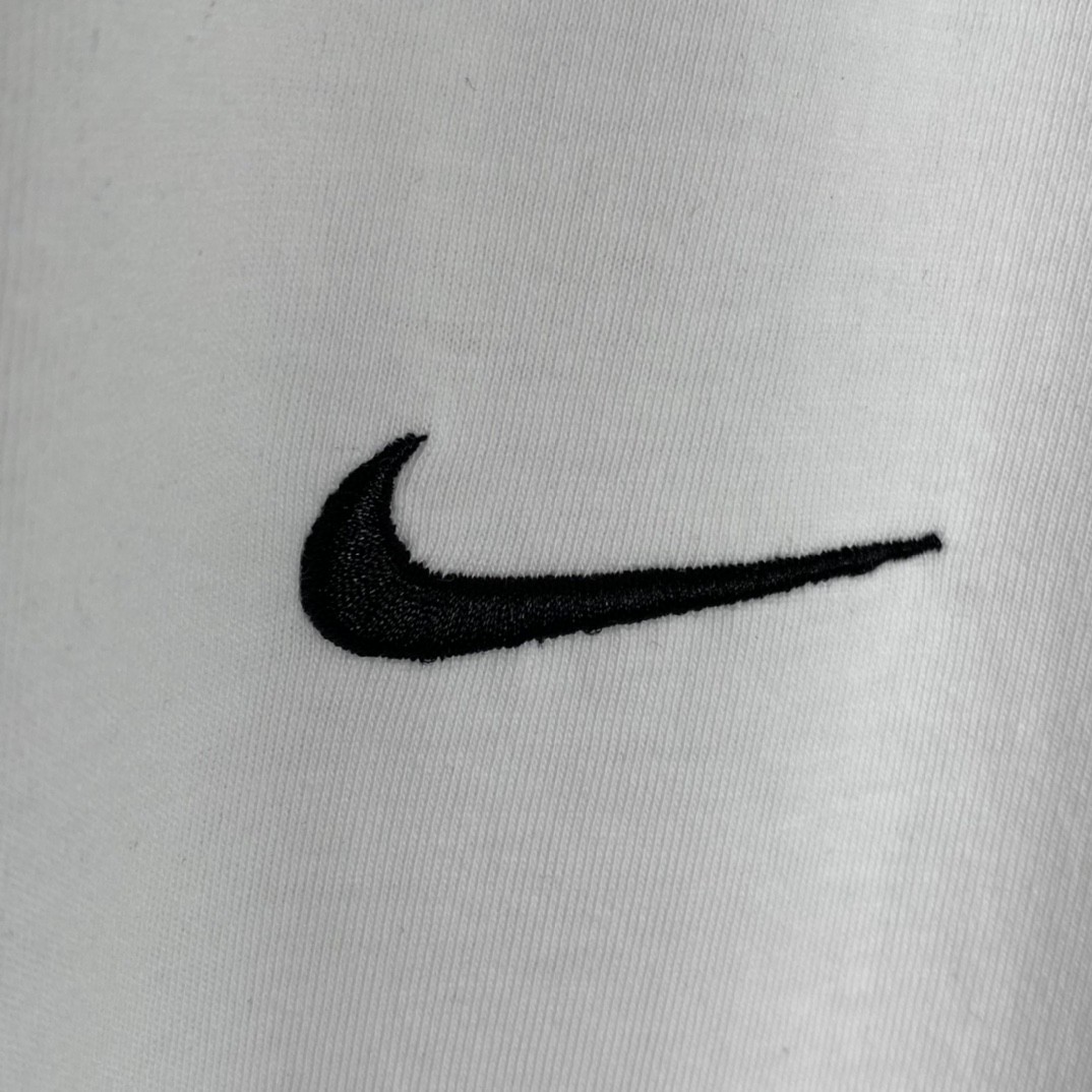 Nike stussy SS23经典字母图案印花 白色 短袖 圆领 套头 T 恤 夏季 男女同款 DV1775-100