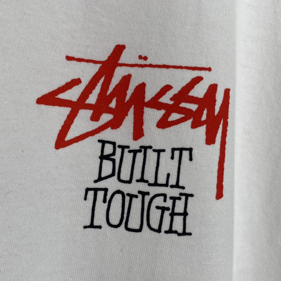 Stussy FW22 Built Tough Tee 草写 logo 小熊图案印花 白色 短袖 圆领 套头 T 恤 夏季 男女同款 