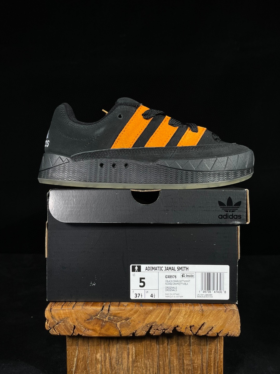 adidas originals Adimatic 复古鲨鱼面包鞋 黑橙 低筒 鲨鱼鞋 板鞋 休闲鞋 运动鞋 GX8976