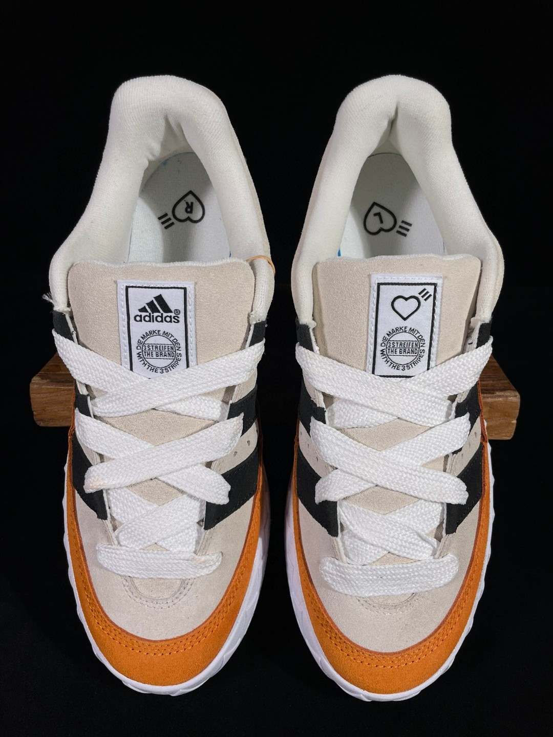 HUMAN MADE adidas originals Adimatic 联名款 复古鲨鱼面包鞋 浅灰橙 低筒 鲨鱼鞋 板鞋 休闲鞋 运动鞋 HP9916