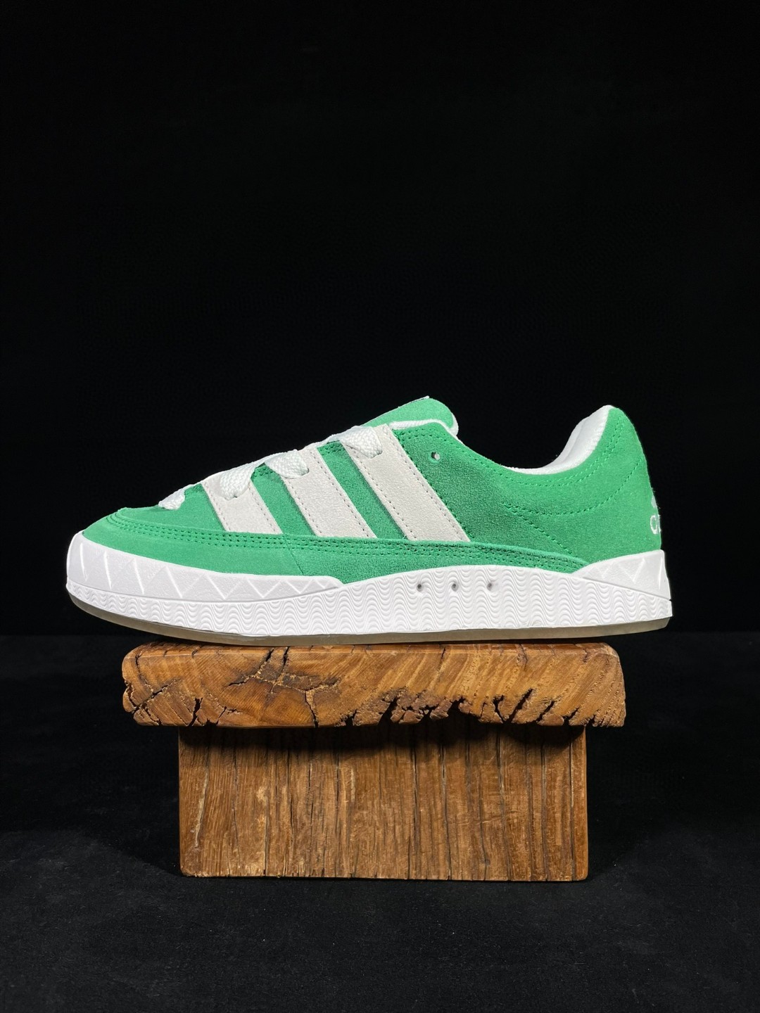 adidas originals Adimatic 复古鲨鱼面包鞋 绿灰 低筒 鲨鱼鞋 板鞋 休闲鞋 运动鞋 GZ6202