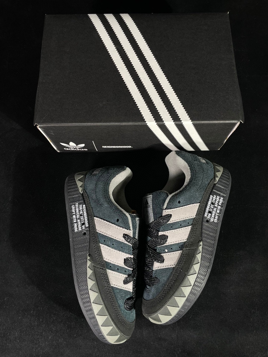 Bad Bunny adidas originals Campus 痞兔联名款 黑色 低筒 鲨鱼鞋 板鞋 休闲鞋 运动鞋 HP6770