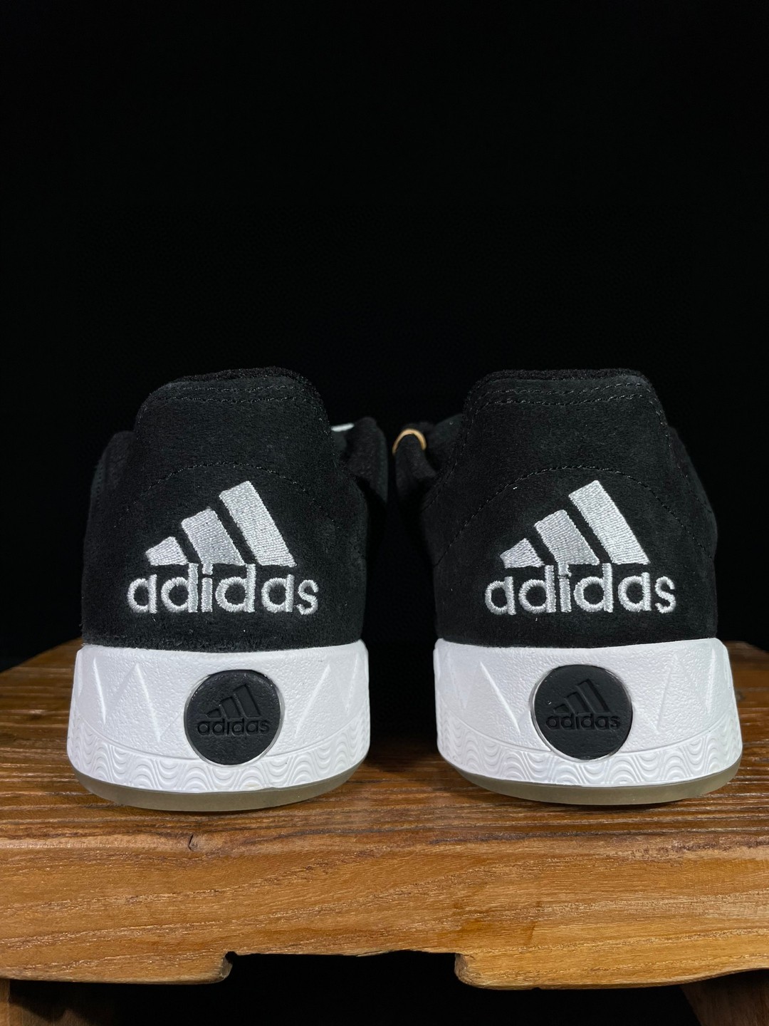 Bad Bunny adidas originals Campus 痞兔联名款 黑浅灰 低筒 鲨鱼鞋 板鞋 休闲鞋 运动鞋 GY5274