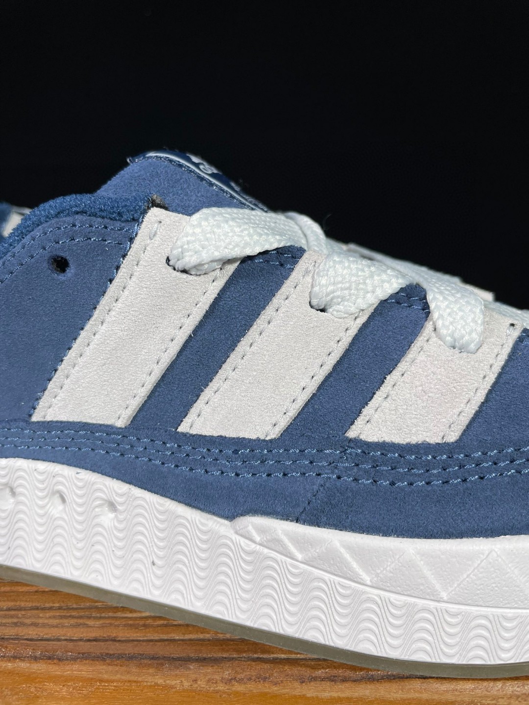 Bad Bunny adidas originals Campus 痞兔联名款 蓝浅灰 低筒 鲨鱼鞋 板鞋 休闲鞋 运动鞋 GY2088