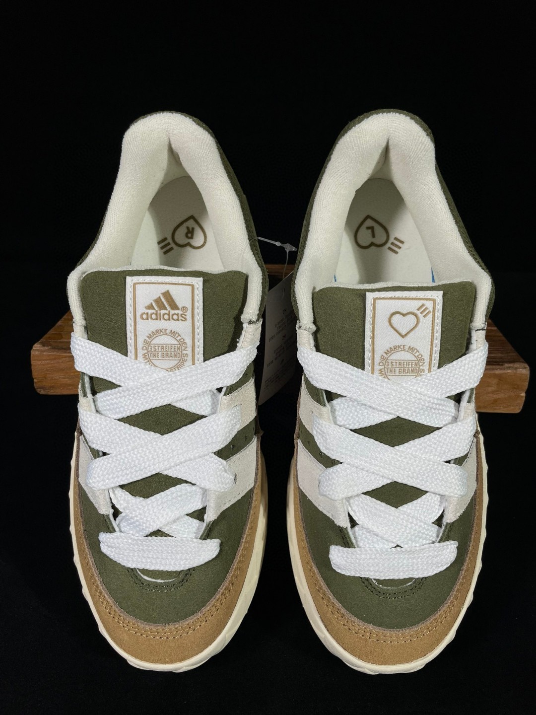 Bad Bunny adidas originals Campus 痞兔联名款 绿棕 低筒 鲨鱼鞋 板鞋 休闲鞋 运动鞋 HP9914