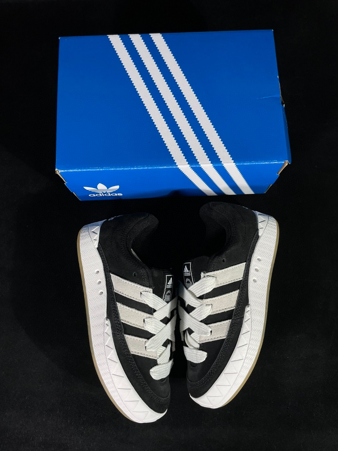 Bad Bunny adidas originals Campus 痞兔联名款 黑浅灰 低筒 鲨鱼鞋 板鞋 休闲鞋 运动鞋 GY5274