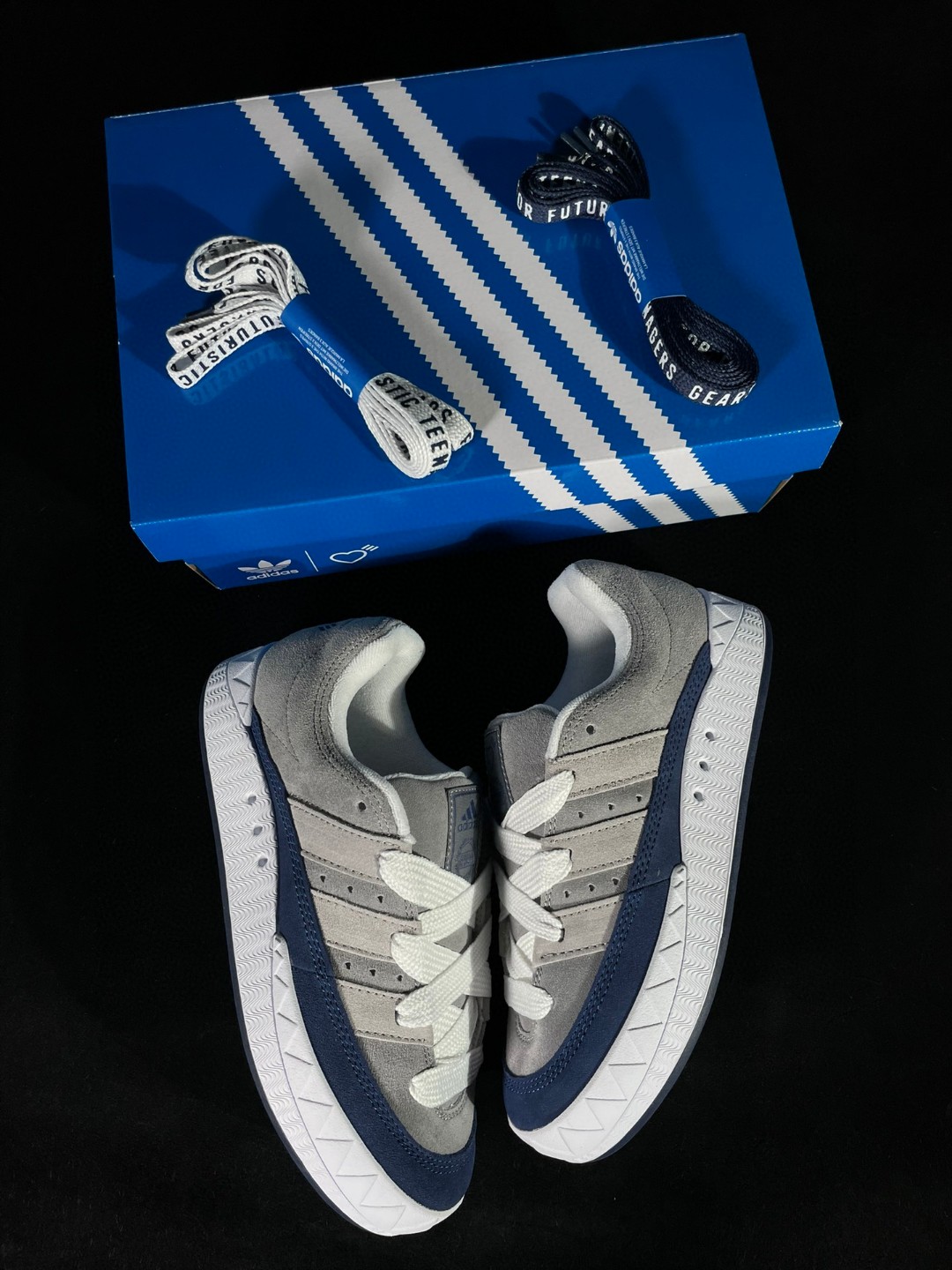 Bad Bunny adidas originals Campus 痞兔联名款 灰蓝 低筒 鲨鱼鞋 板鞋 休闲鞋 运动鞋 HP9915