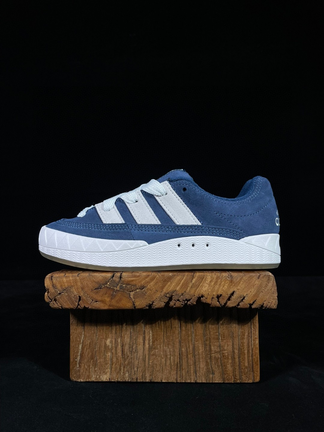 Bad Bunny adidas originals Campus 痞兔联名款 蓝浅灰 低筒 鲨鱼鞋 板鞋 休闲鞋 运动鞋 GY2088