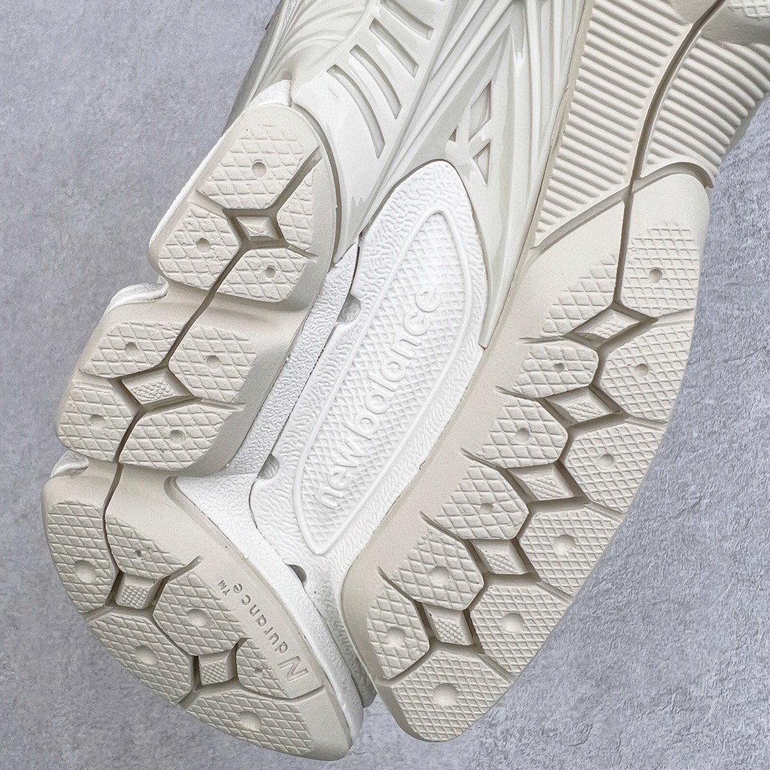 新版 New Balance NB 2002R 浅米色 低筒 跑步鞋 运动鞋 休闲鞋 男鞋 女鞋 