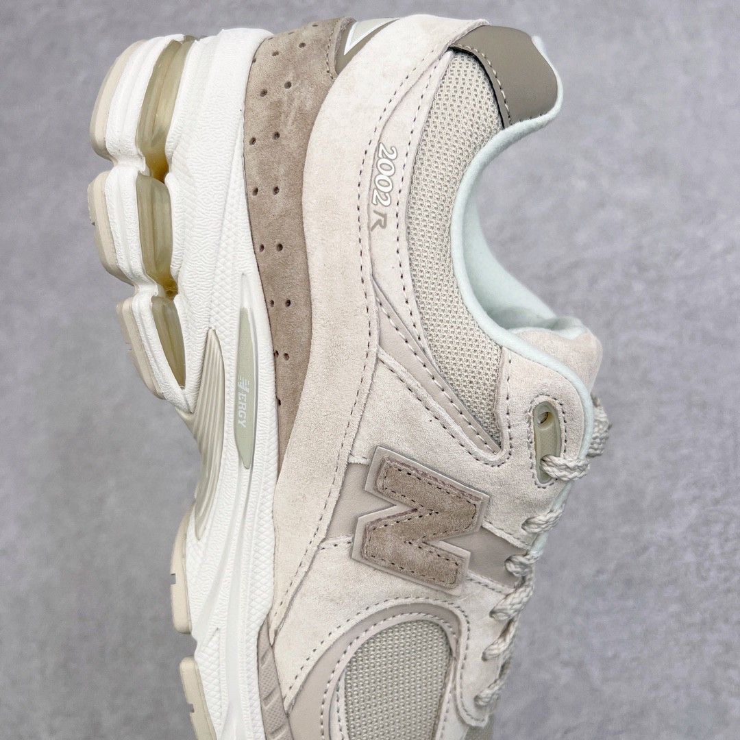 新版 New Balance NB 2002R 浅米色 低筒 跑步鞋 运动鞋 休闲鞋 男鞋 女鞋 