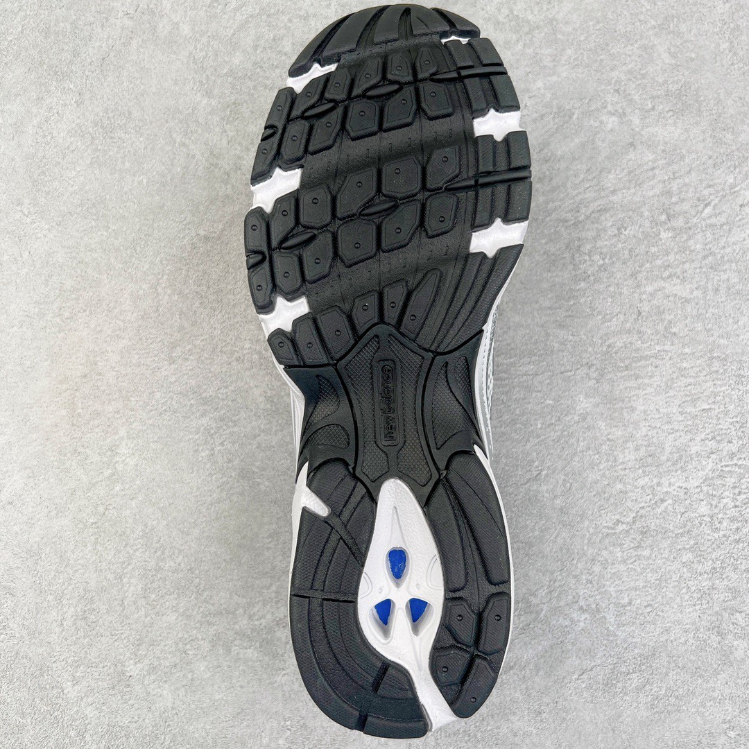 New Balance NB 530 银白色 低筒 复古跑鞋 休闲鞋 板鞋 运动鞋 男鞋 女鞋 MR530AD