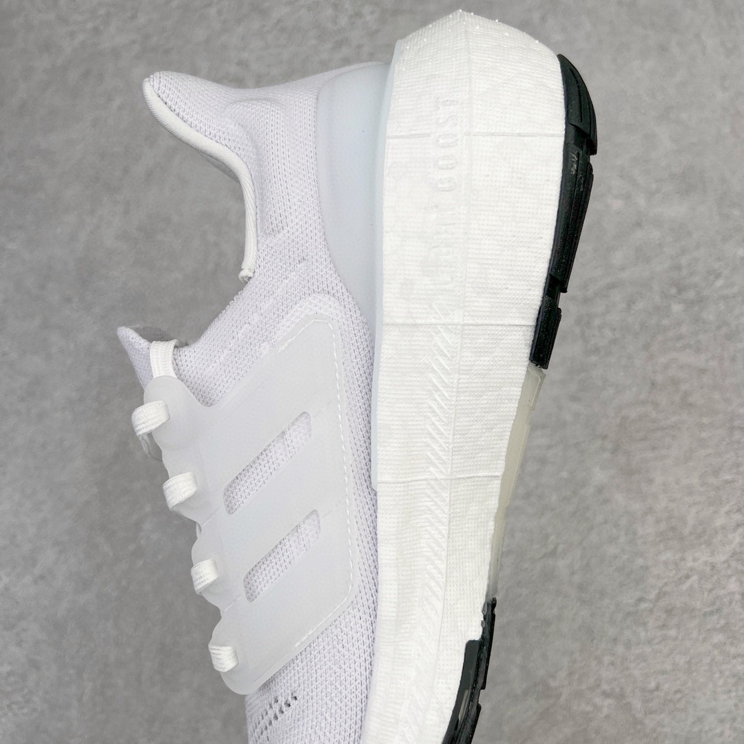 Adidas Ultraboost Light 白色 低筒 运动鞋 跑步鞋 休闲鞋 男鞋 女鞋 GY9352