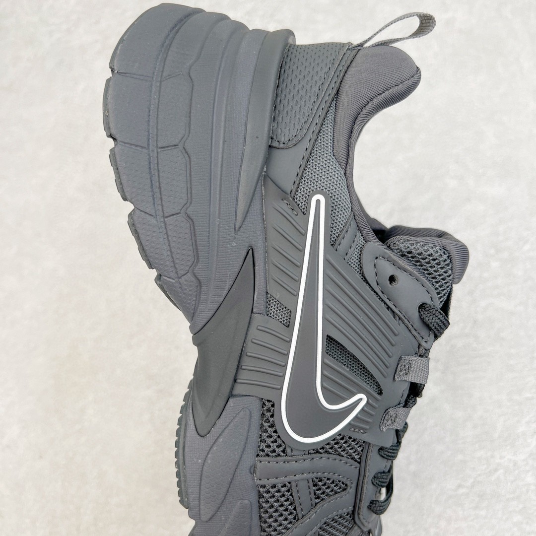 V2K Run Runtekk Summit White Metallic Silver 黑色 低筒 跑步鞋 运动鞋 男鞋 女鞋 