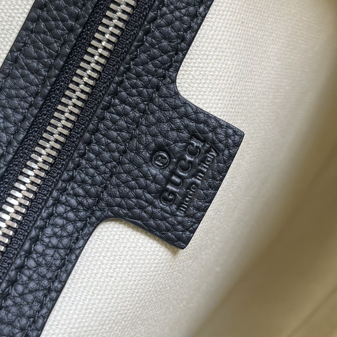 原厂皮 GUCCI 古驰 老花Logo压纹通勤拉链 黑色 公文包 手提包 单肩包 斜挎包 男款 658573-AABY7-1000