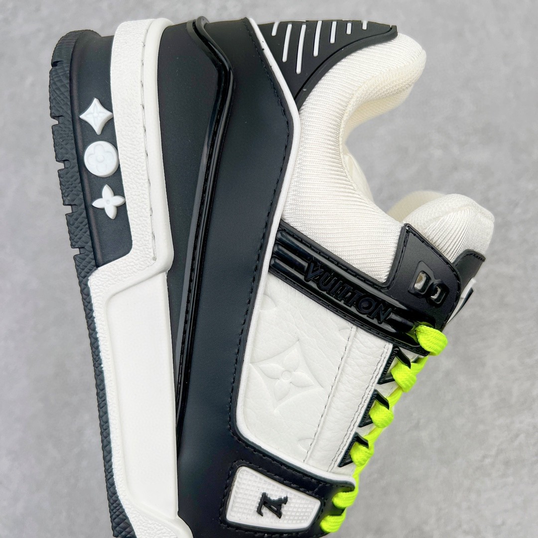 Louis Vuitton 路易威登 Trainer 黑白 低筒 休闲鞋 板鞋 运动鞋 男鞋 女鞋 1A812N