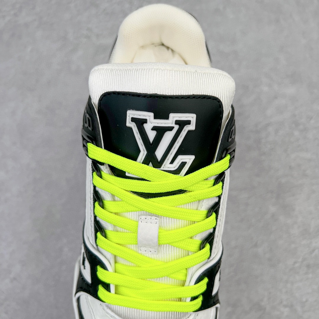 Louis Vuitton 路易威登 Trainer 黑白 低筒 休闲鞋 板鞋 运动鞋 男鞋 女鞋 1A812N