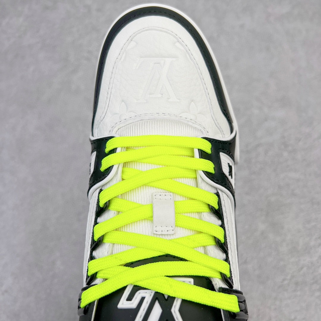 Louis Vuitton 路易威登 Trainer 黑白 低筒 休闲鞋 板鞋 运动鞋 男鞋 女鞋 1A812N