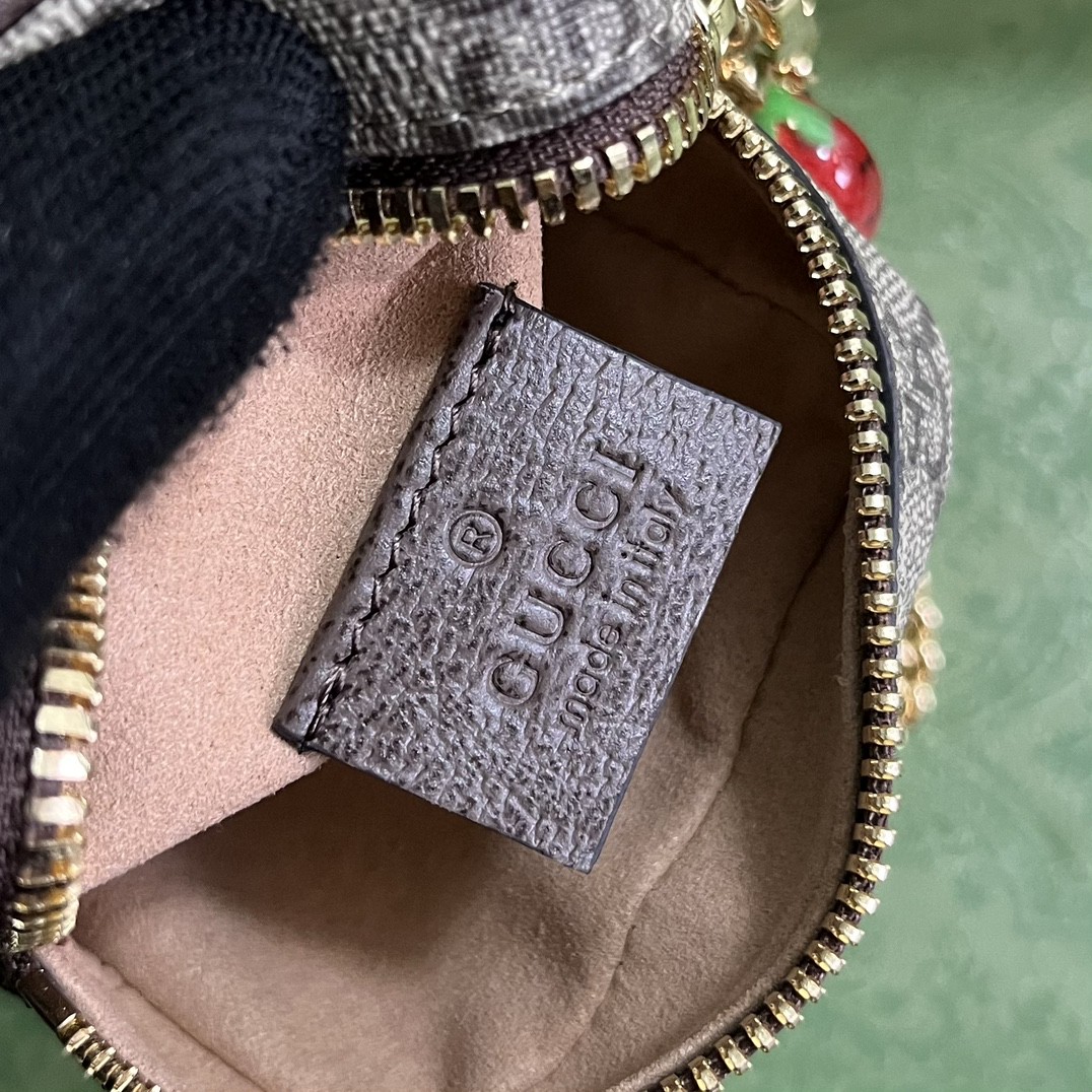 GUCCI 古驰 双G徽标 草莓挂饰老花Logo帆布拼皮 盒子包 钱包 零钱包 女款 棕色 726252-UIQAG-9870