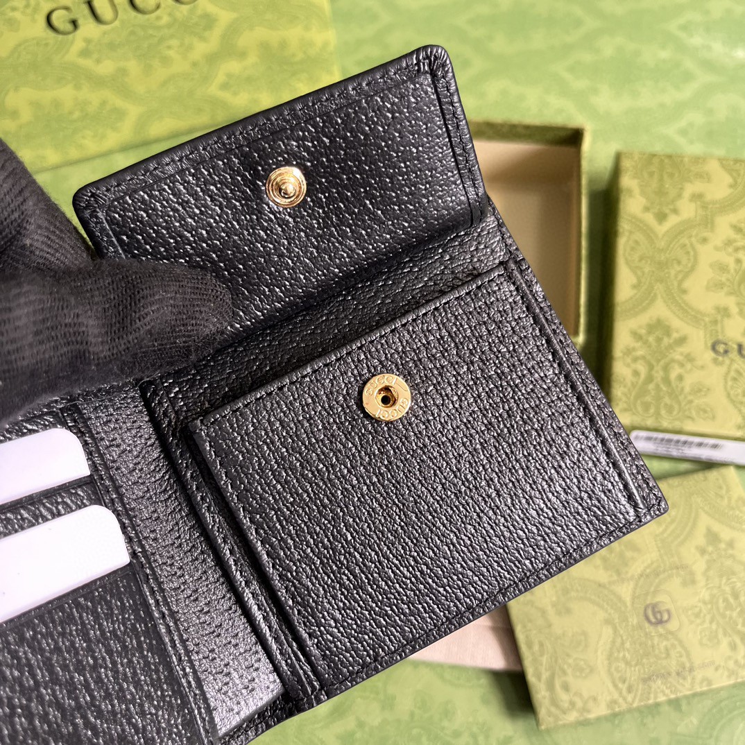 GUCCI 古驰 Horsebit 金色金属马衔扣对折皮革 内有零钱小袋 短款 钱夹 钱包 黑色 男女同款