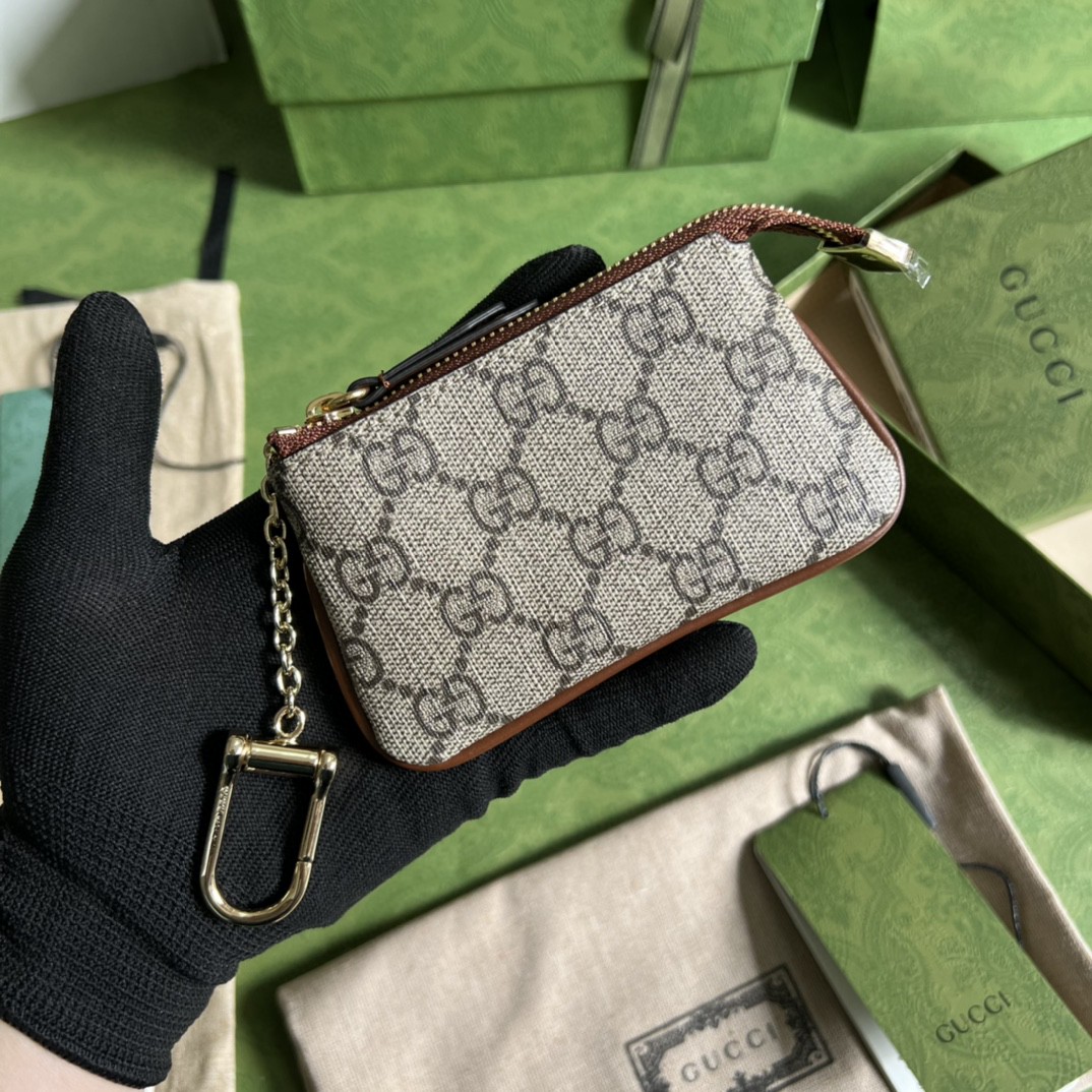 GUCCI 古驰 老花Logo 吊饰帆布拼皮 钥匙包 零钱包 男女同款 棕色 447964-KLQHG-8526