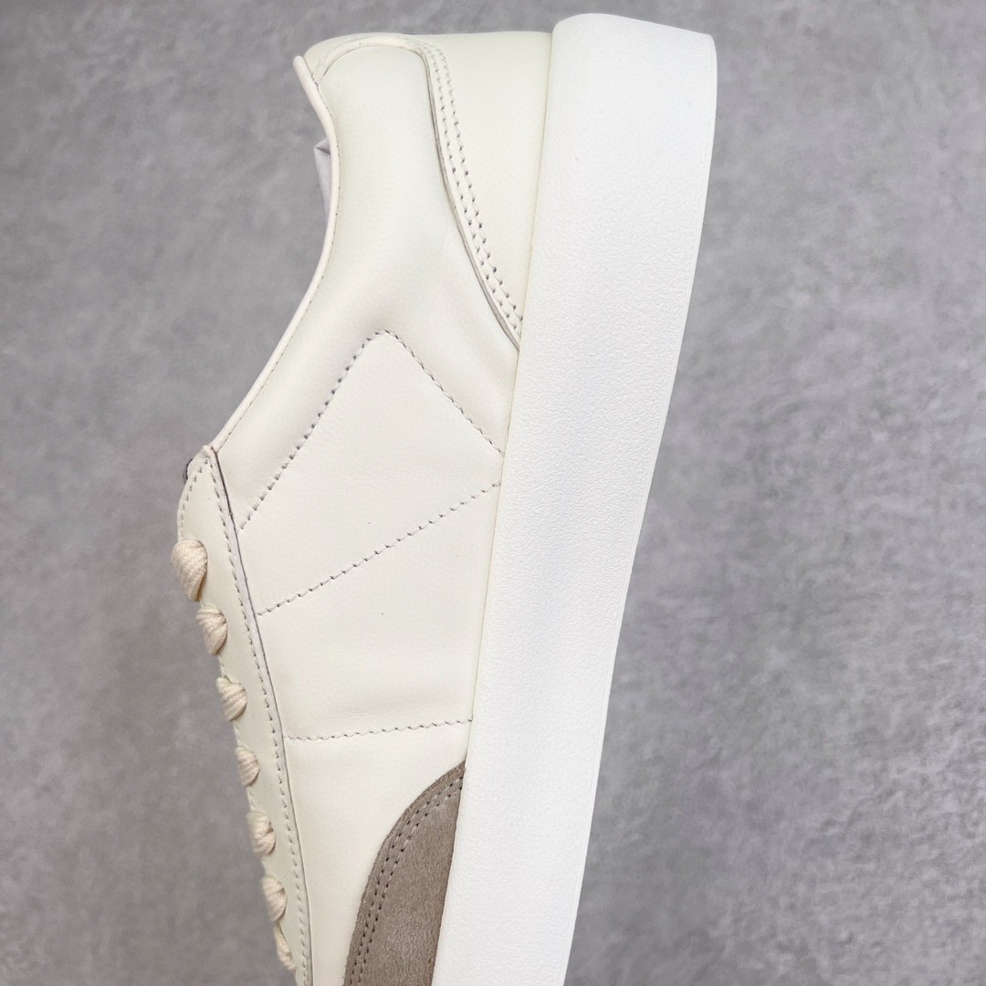 Dior 迪奥 B101皮革 低筒 休闲鞋 运动鞋 板鞋 德训鞋 男鞋 奶油白 3SN285ZRH_H068