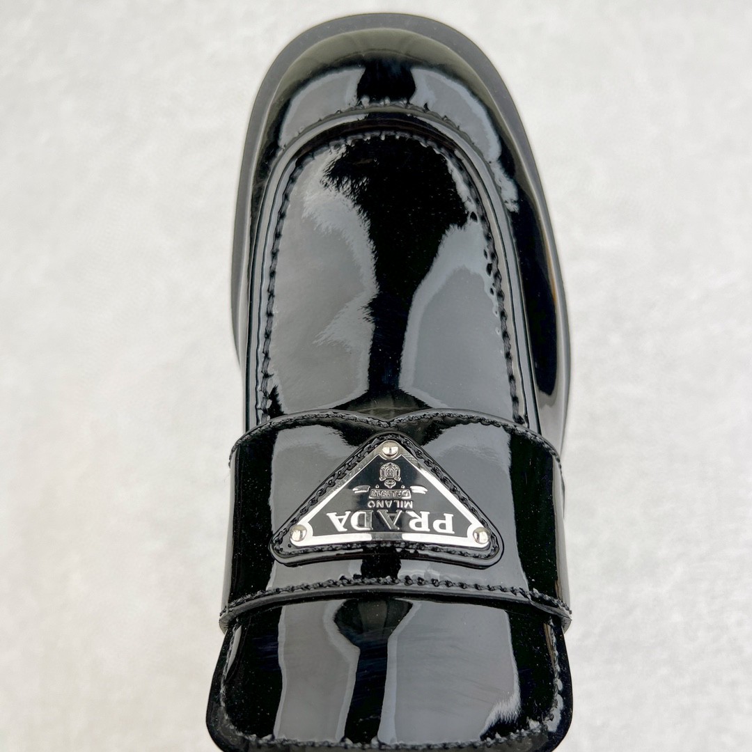 PRADA 普拉达 漆皮徽标 套穿 低筒 乐福鞋 皮鞋女款 黑色 1D168N_069_F0002_F_025